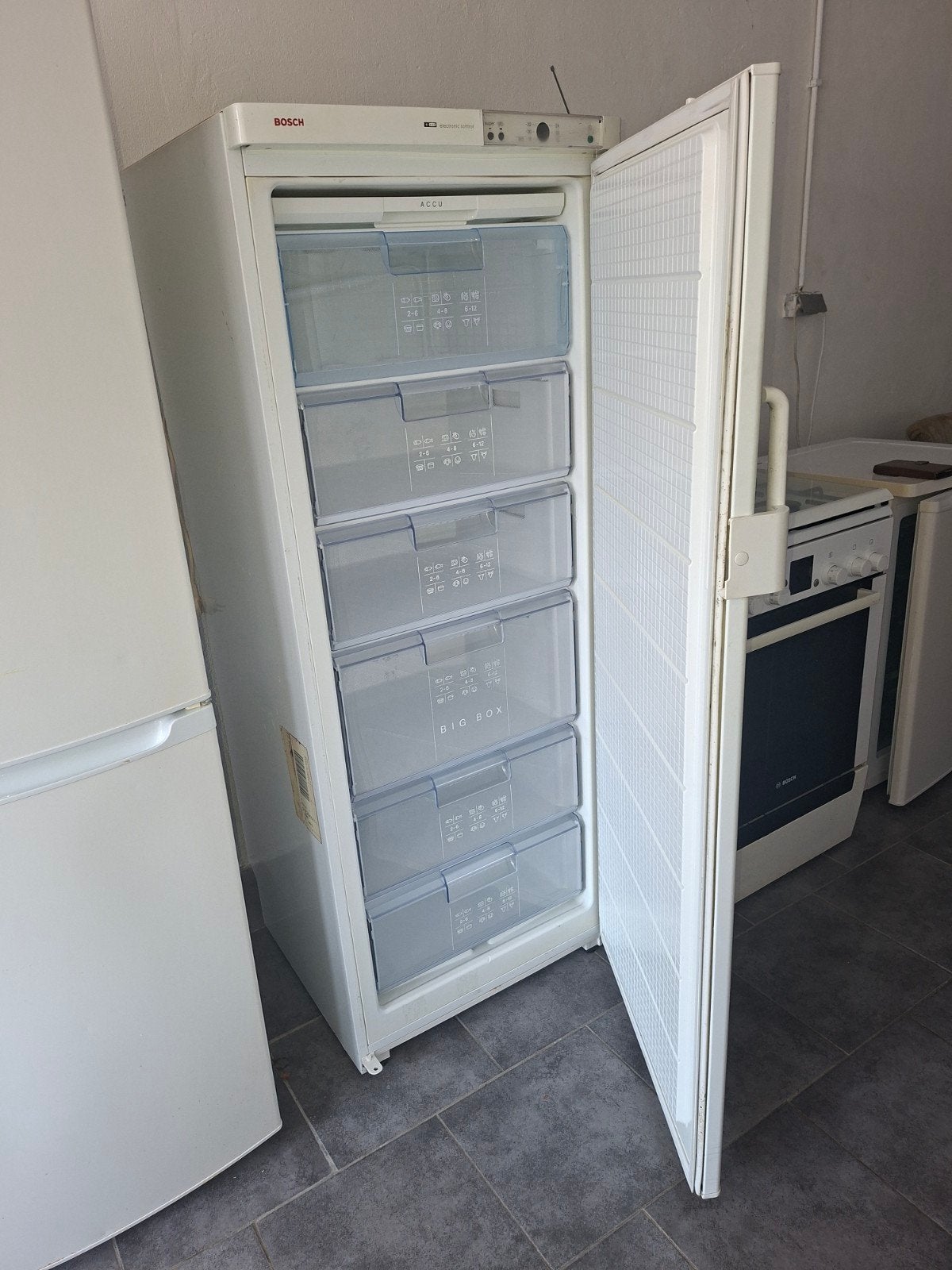 BOSCH VRIESKAST, Gebruikt, 120 tot 140 cm, Energieklasse A of zuiniger, Ophalen