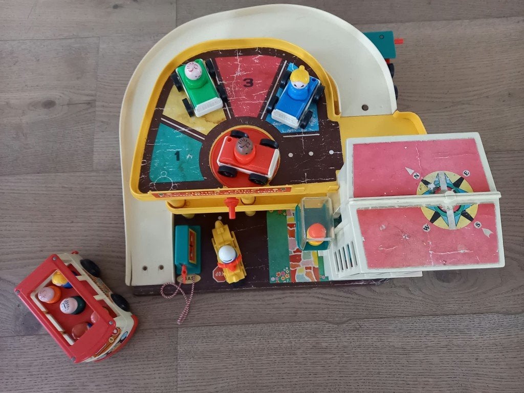 Vintage Fisher Price parkeergarage parking ramp nr 930, Ophalen of Verzenden, Gebruikt, Speelset
