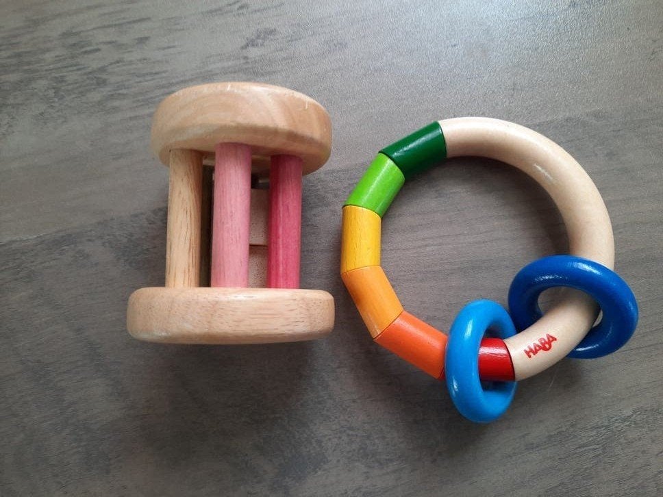 Houten babyrammelaars, Ophalen of Verzenden, Zo goed als nieuw, Rammelaar