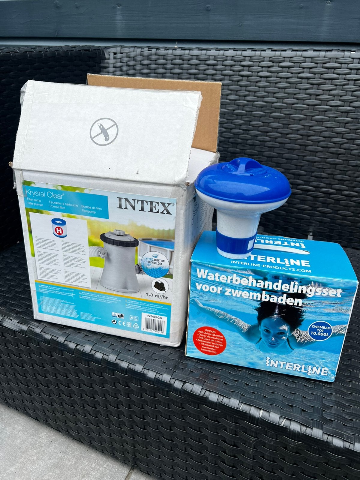 Intex zwembadpomp en waterbehandelingsset, Ophalen, Zo goed als nieuw