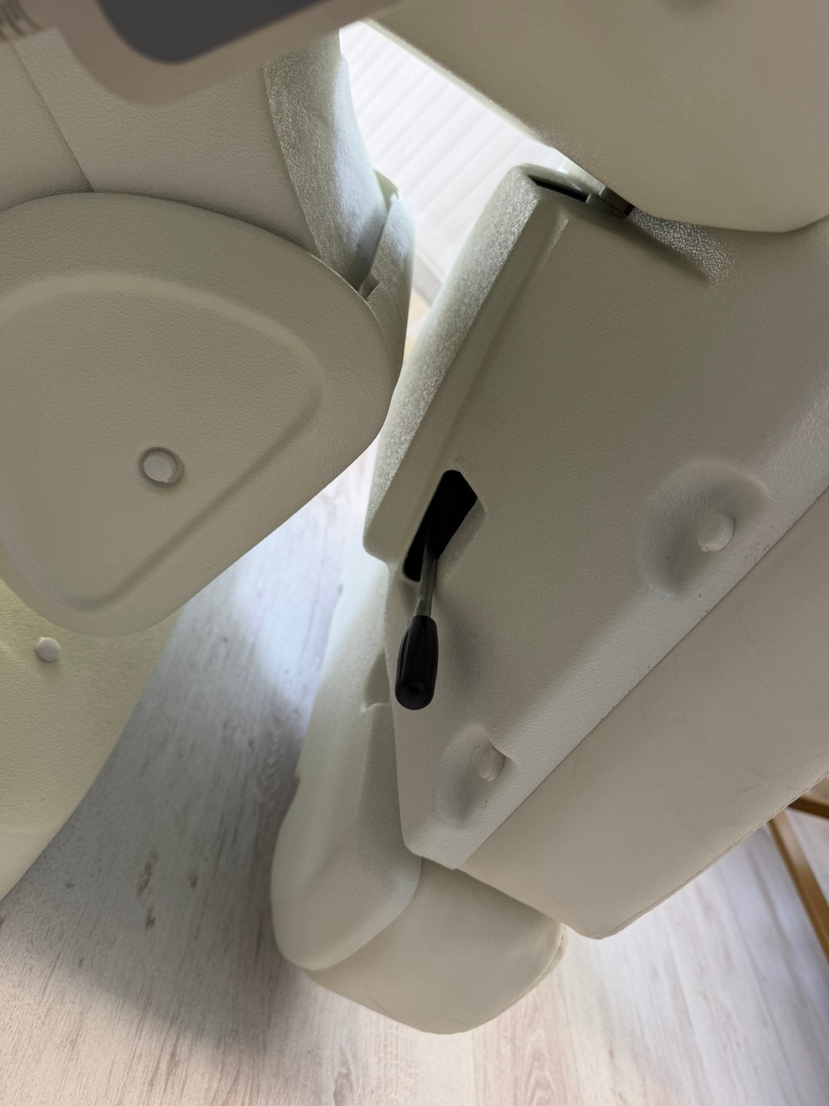Elektrisch bedienbaar behandelstoel, Ophalen, Gebruikt, Massagetafel