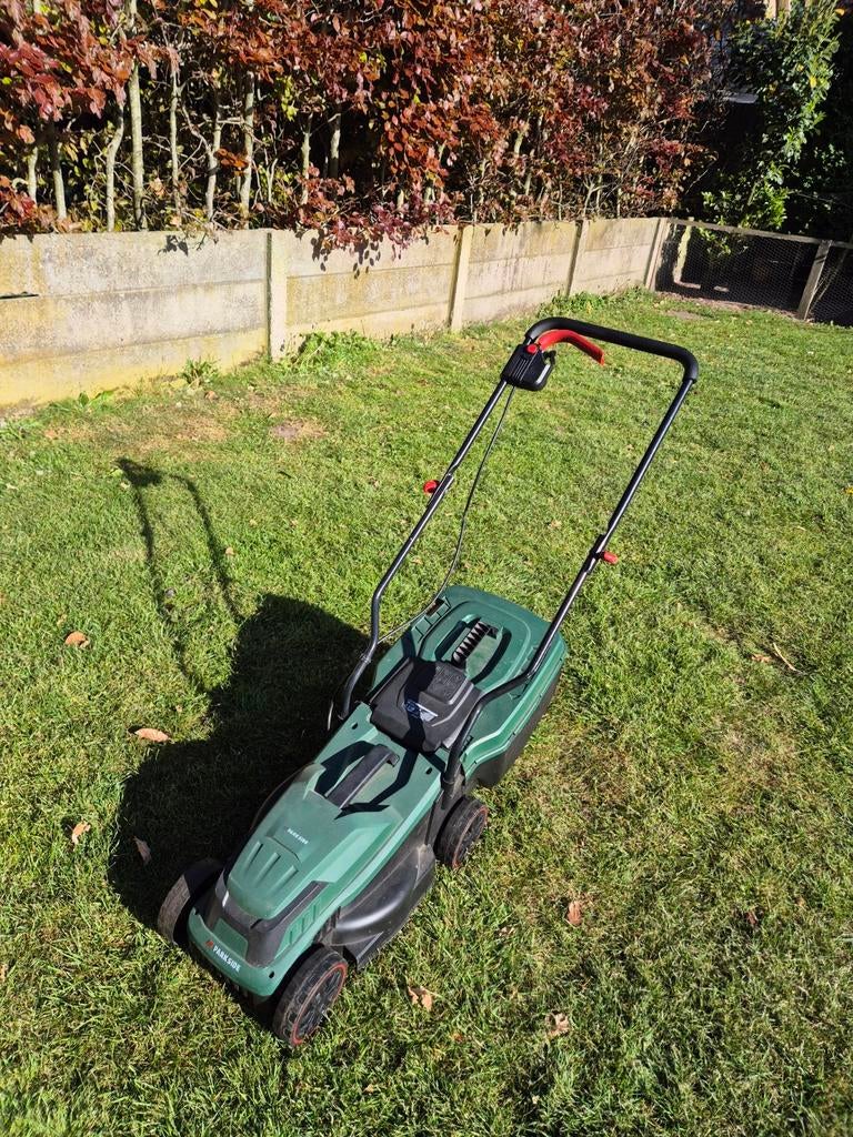 Parkside PRM 1200 A1 Elektrische Grasmaaier 30cm, Tuin en Terras, Grasmaaiers, Cirkelmaaier, Gebruikt, Elektrische grasmaaier