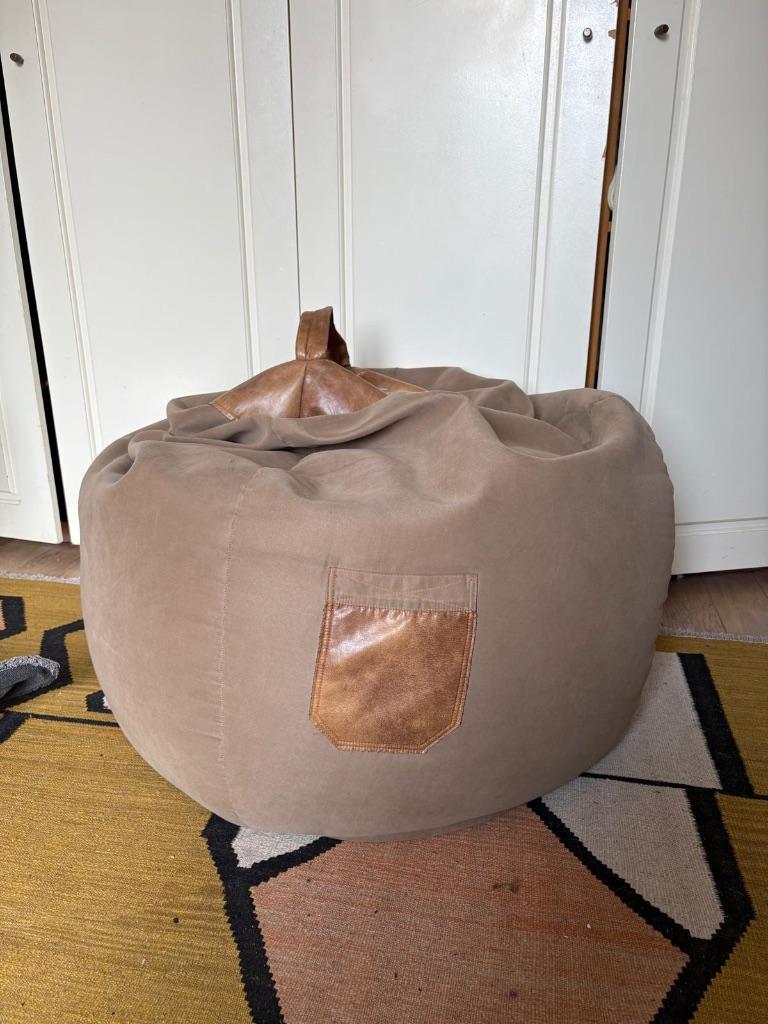 Grote Zitzak bruin taupe zandkleur BeanBag Jamie, Huis en Inrichting, Zitzakken, Ophalen