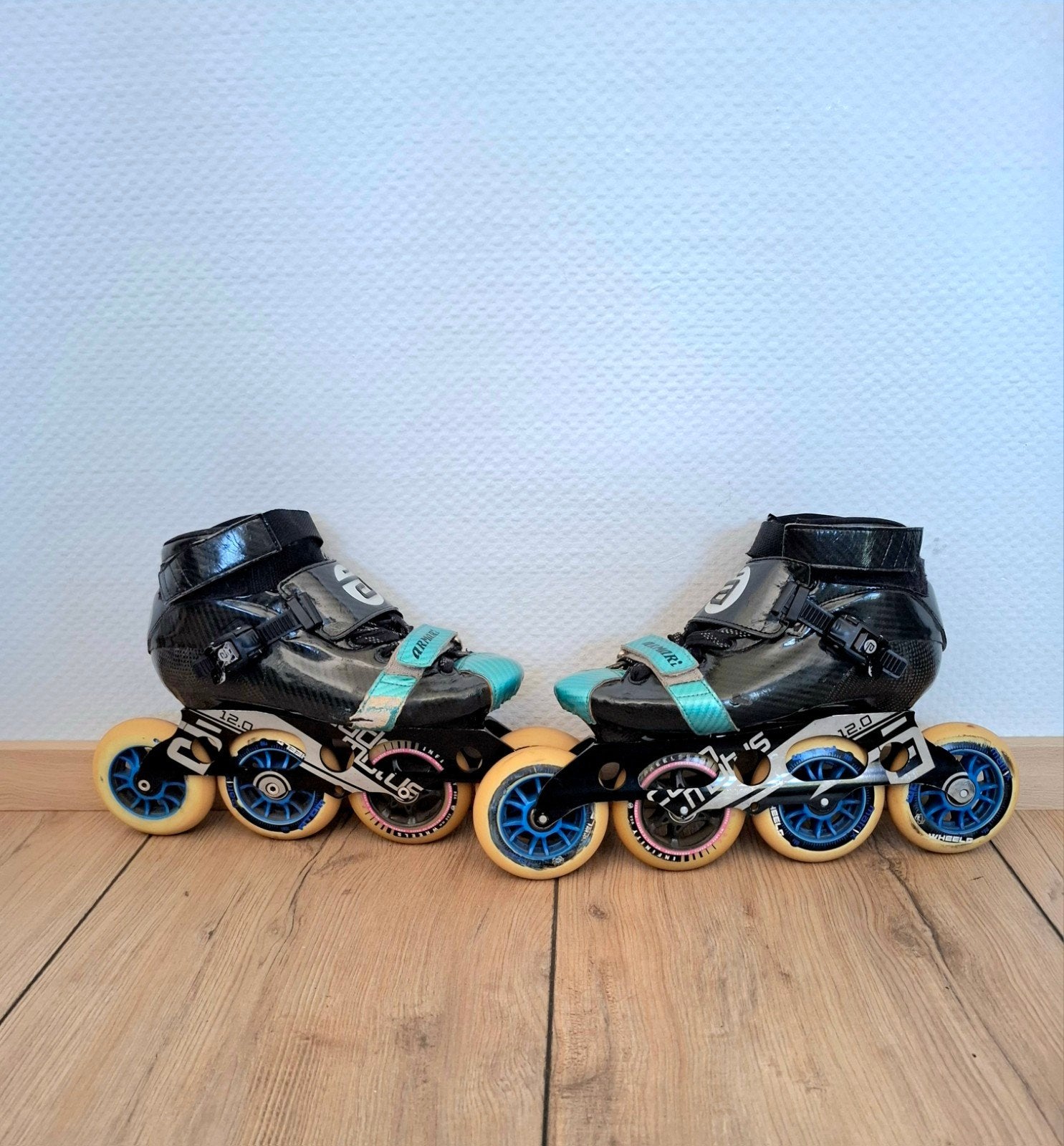 Cadomotus Versatile Armari skeelers maat 42, Sport en Fitness, Ophalen of Verzenden, Inline skates 4 wielen