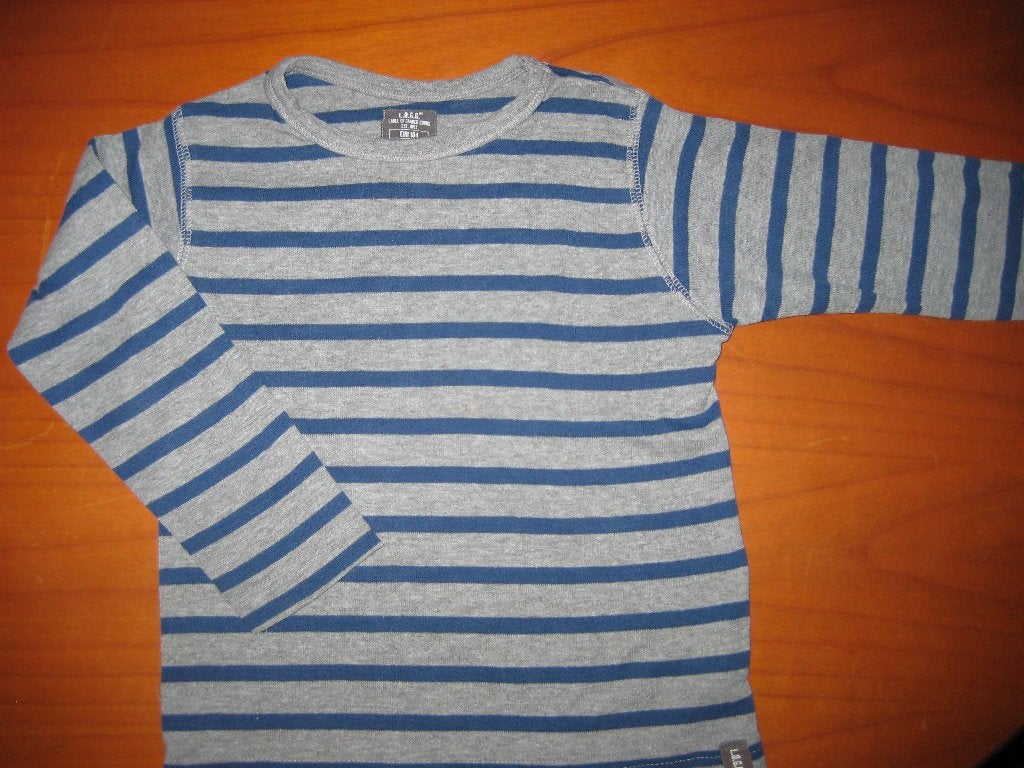 Grijs/blauw gestreepd shirt, 104, L.O.G.G. (338), Kinderen en Baby's, Kinderkleding | Maat 104, Ophalen of Verzenden, Zo goed als nieuw