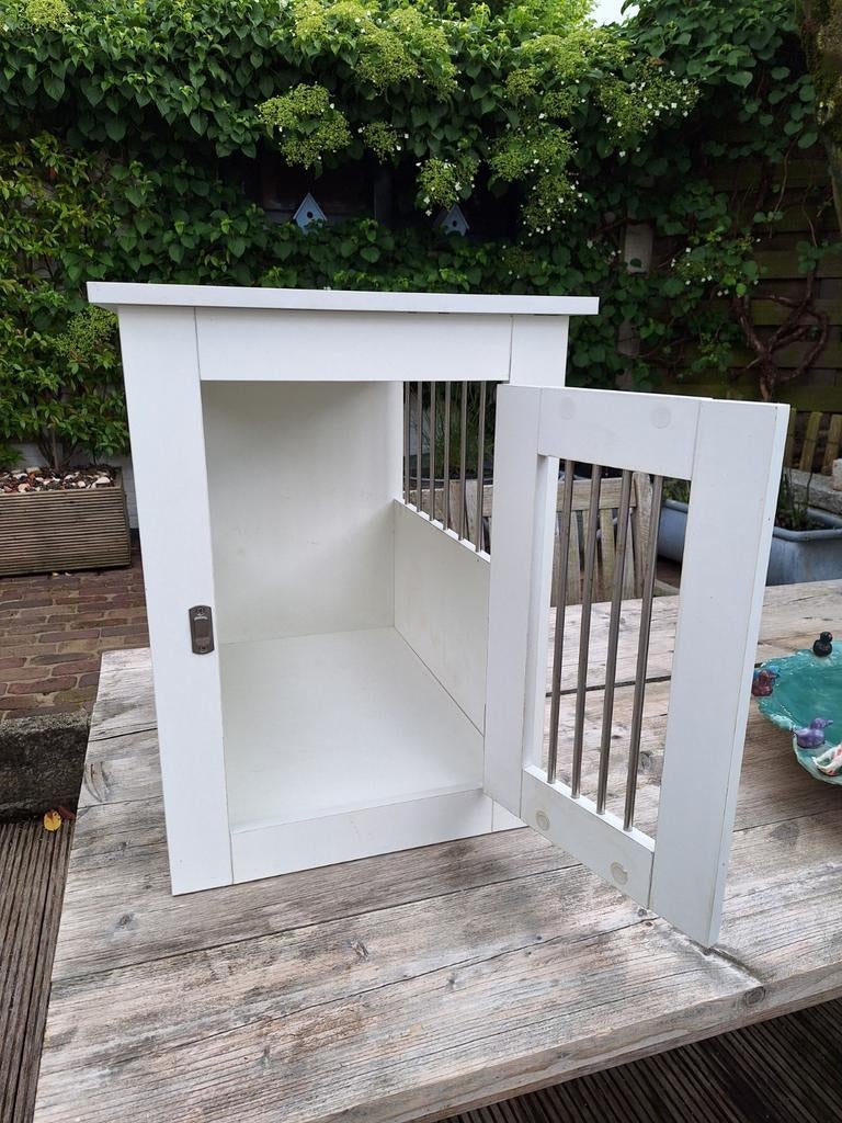 Mooie houten bench, Dieren en Toebehoren, Ophalen of Verzenden, Zo goed als nieuw, Minder dan 75 cm, Minder dan 65 cm