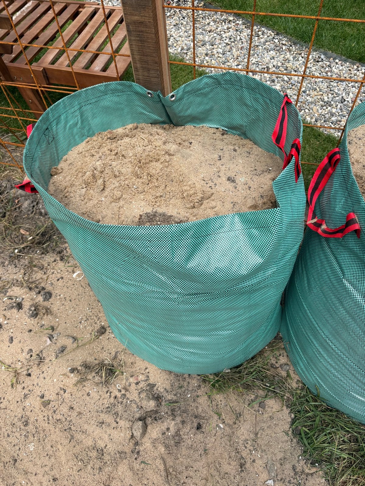 Gratis (Ophoog)zand - Grote hoeveelheid beschikbaar, Ophalen, Gebruikt, Straatzand