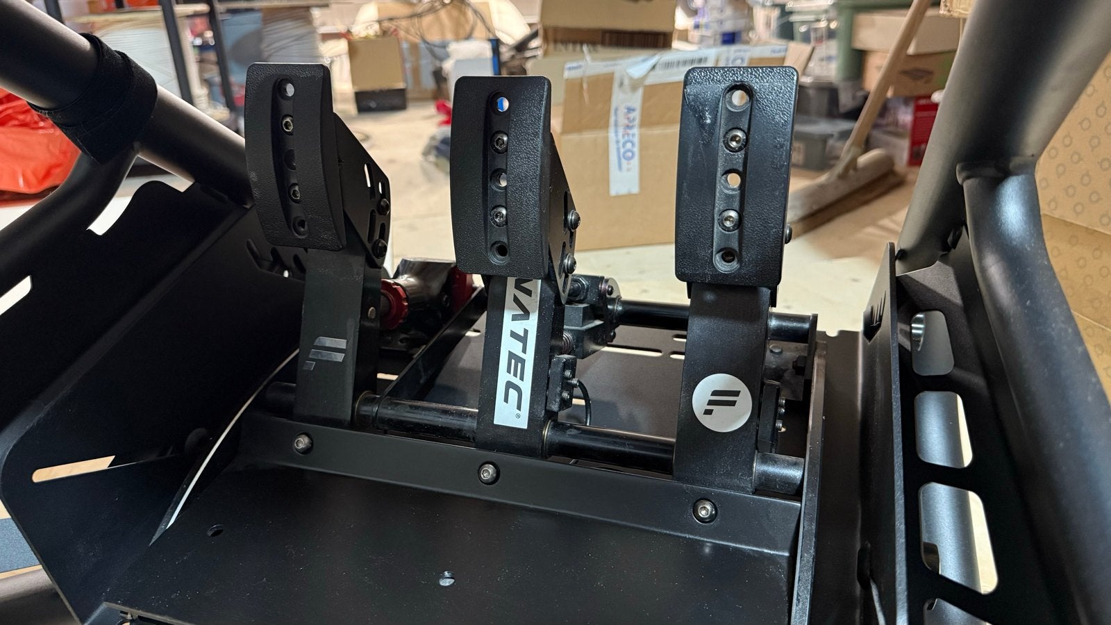 Foto 14 van Xbox Series X met Fanatec Racing Setup (Podium DD1) en Games