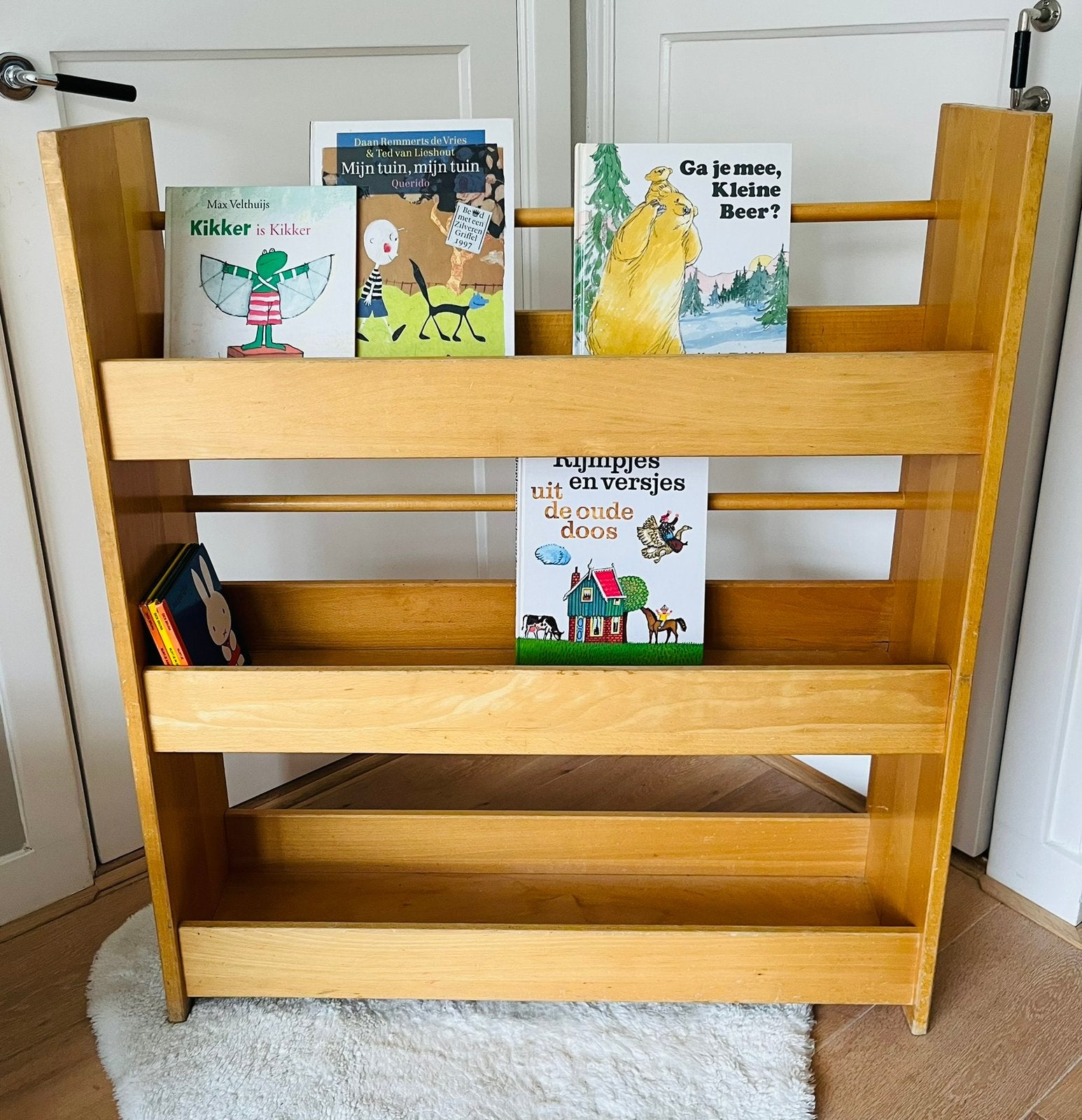Vintage boekenkast borkenrek kinderboekenkast schoolkast, Ophalen, Gebruikt, Kast, 75 tot 100 cm