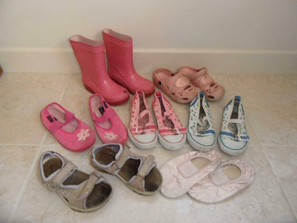 Gym Sandalen Pantoffel Crocs Regenlaarzen Schoenen 28, Jongen of Meisje, Schoenen, Ophalen of Verzenden, Zo goed als nieuw