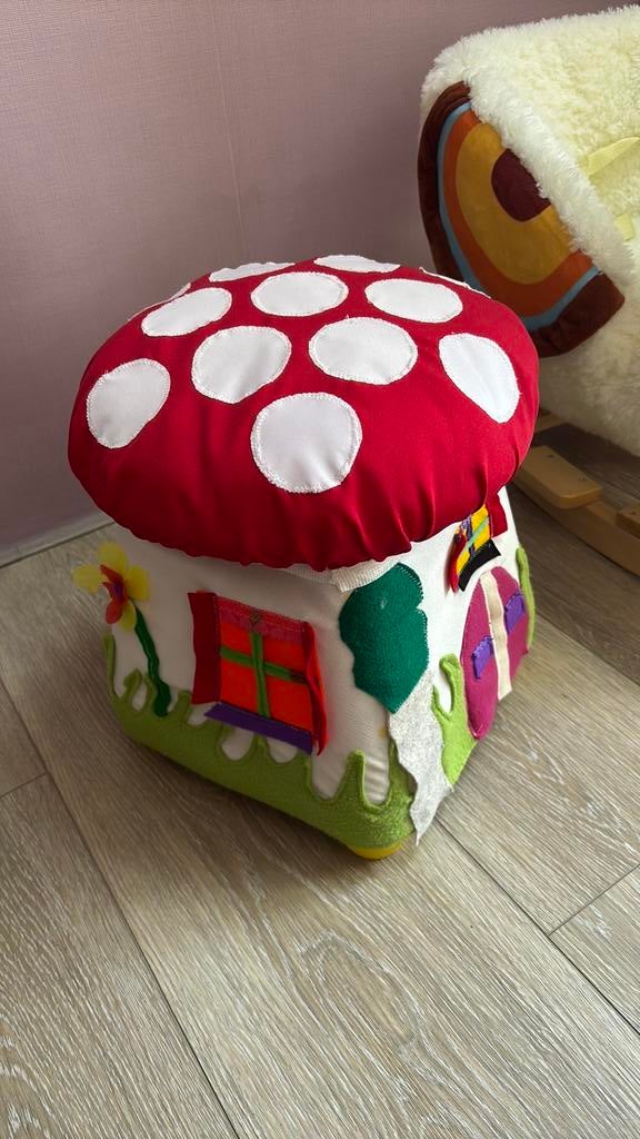 Paddenstoel krukje, Kinderen en Baby's, Ophalen, Zo goed als nieuw, Overige typen