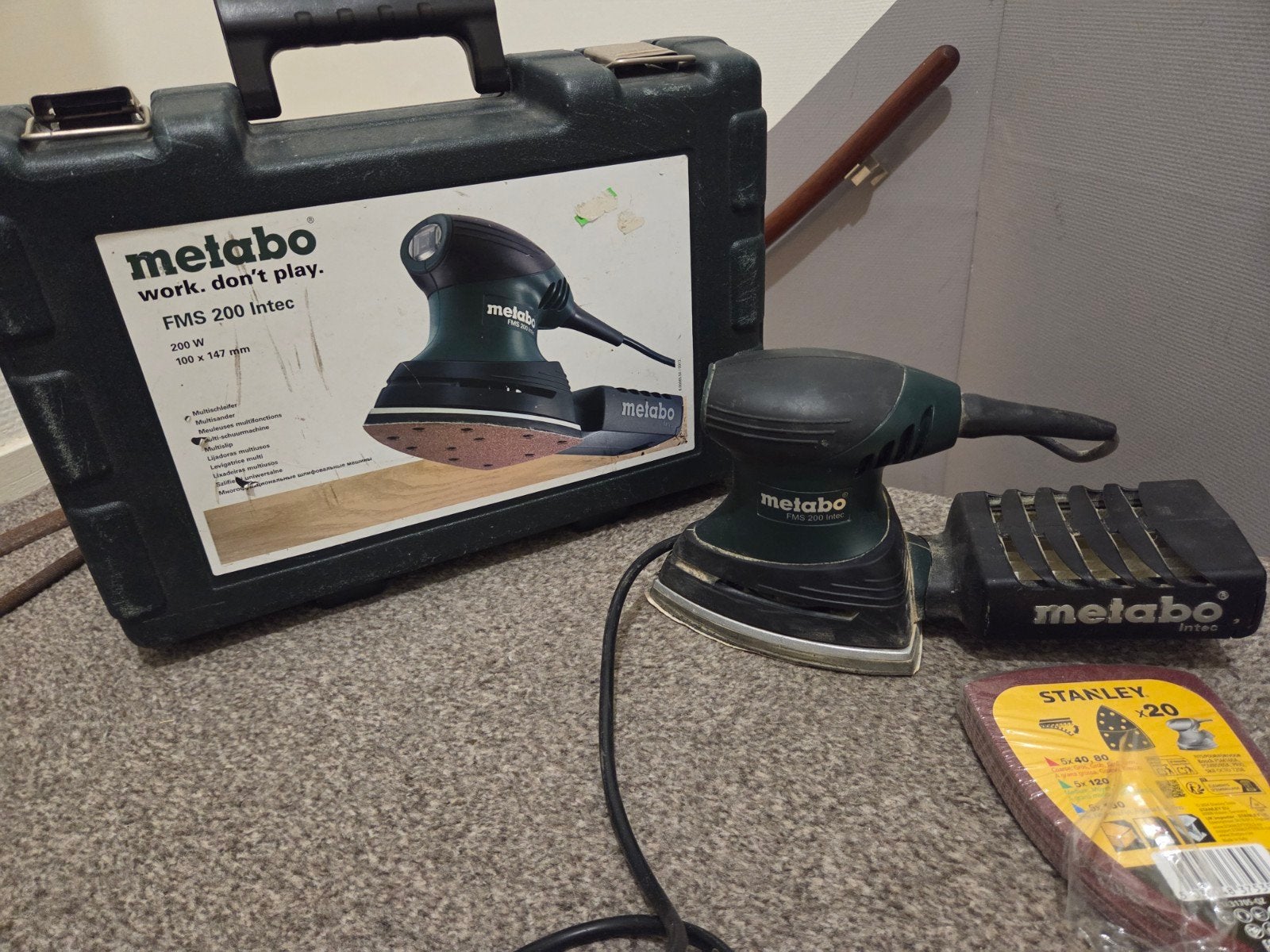 Metabo FMS 200 Intec Vlakschuurmachine met koffer, Ophalen of Verzenden, Gebruikt, Minder dan 600 watt, Vlakschuurmachine
