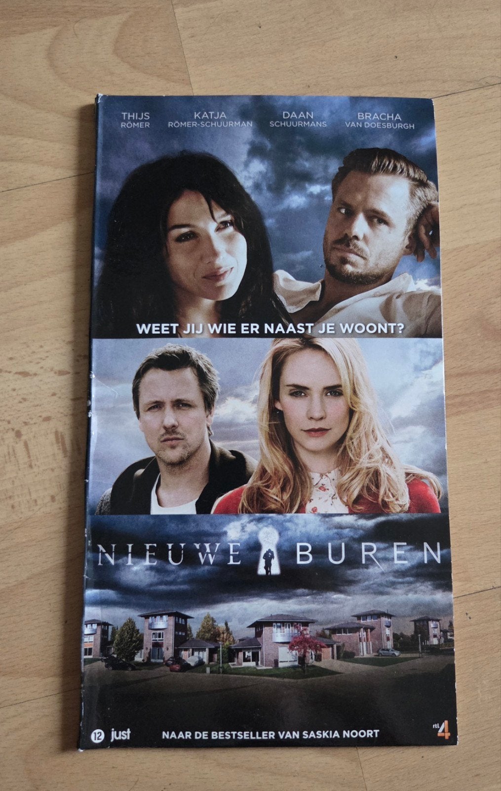 Nieuw Buren, Alle leeftijden, Ophalen of Verzenden, Zo goed als nieuw