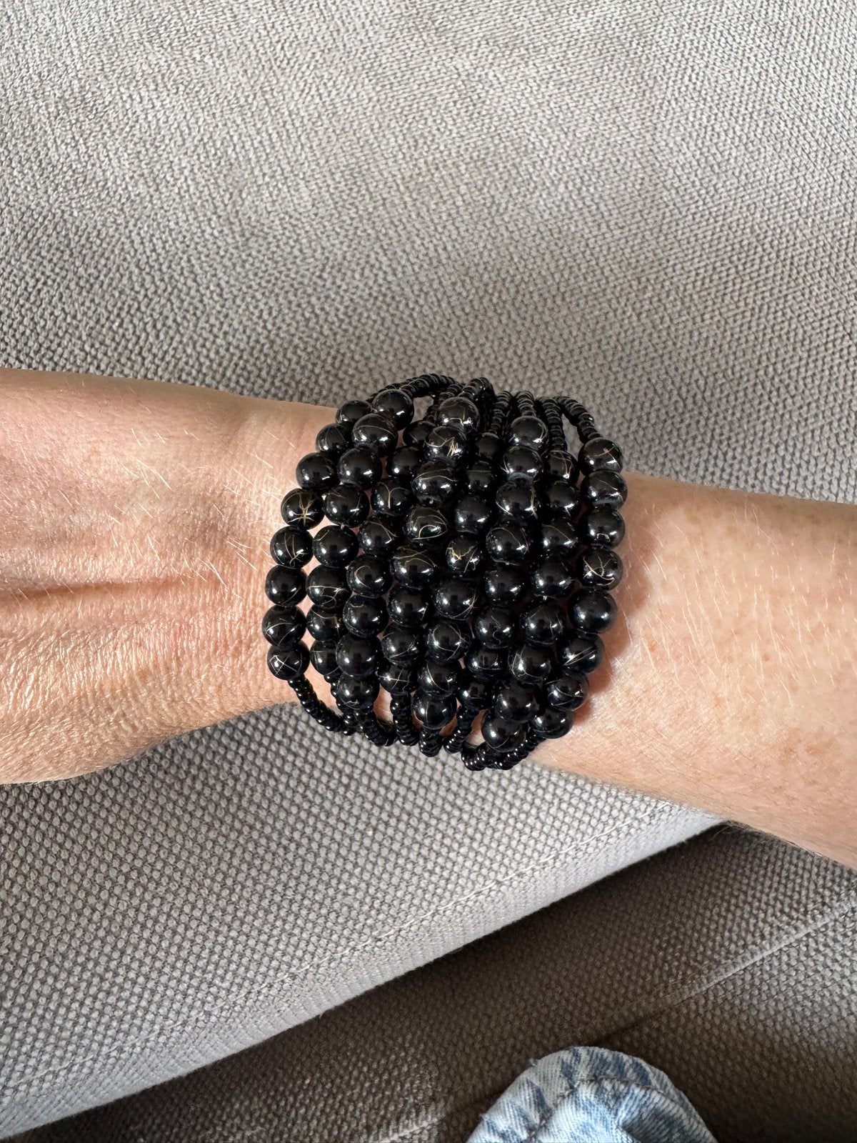 Zwarte kralen armband - Zo goed als nieuw, Overige materialen, Zwart, Ophalen of Verzenden, Zo goed als nieuw