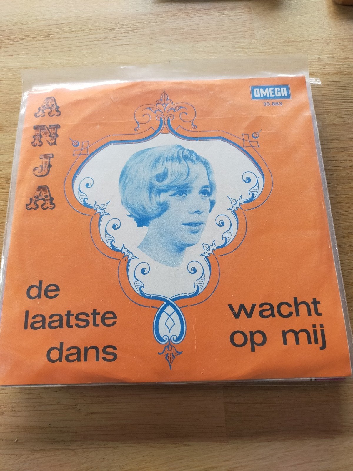 Anja , de laatste dans / wacht op mij, Ophalen of Verzenden, Zo goed als nieuw, Nederlandstalig