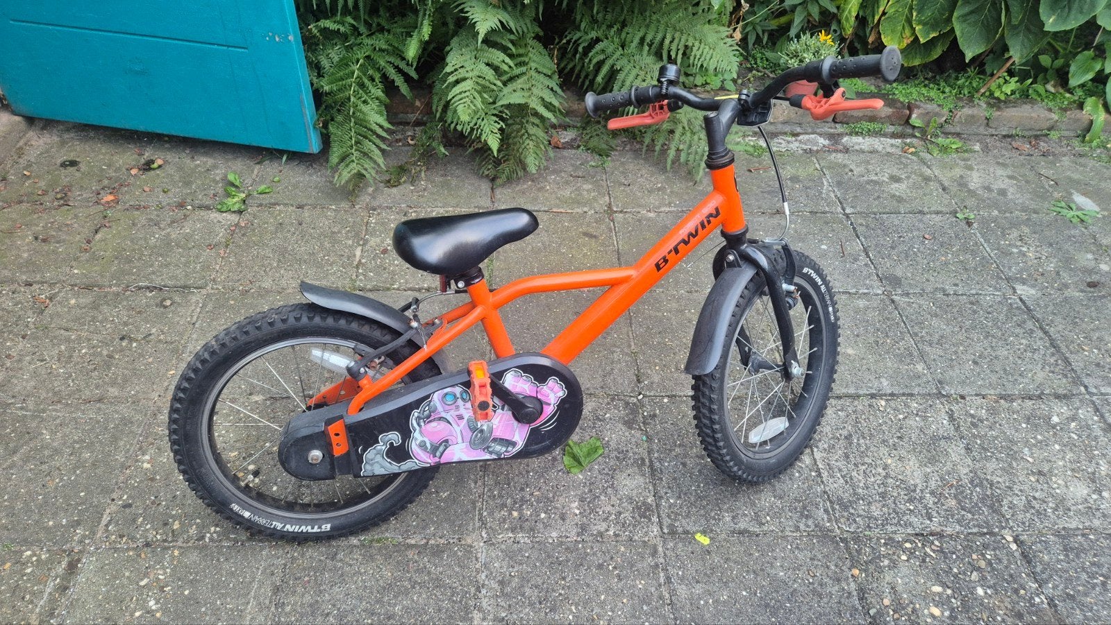 B'Twin kinderfiets 16 inch - Oranje, Fietsen en Brommers, Ophalen, Velgrem, B'Twin, 16 tot 20 inch