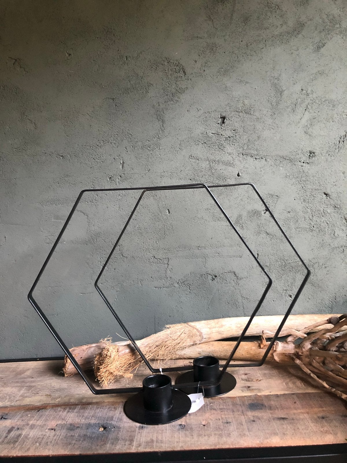 Hexagonale Zwarte Metalen Kandelaars - 35x30 cm, Huis en Inrichting, Woonaccessoires | Kandelaars en Kaarsen, Ophalen, Zwart, Nieuw
