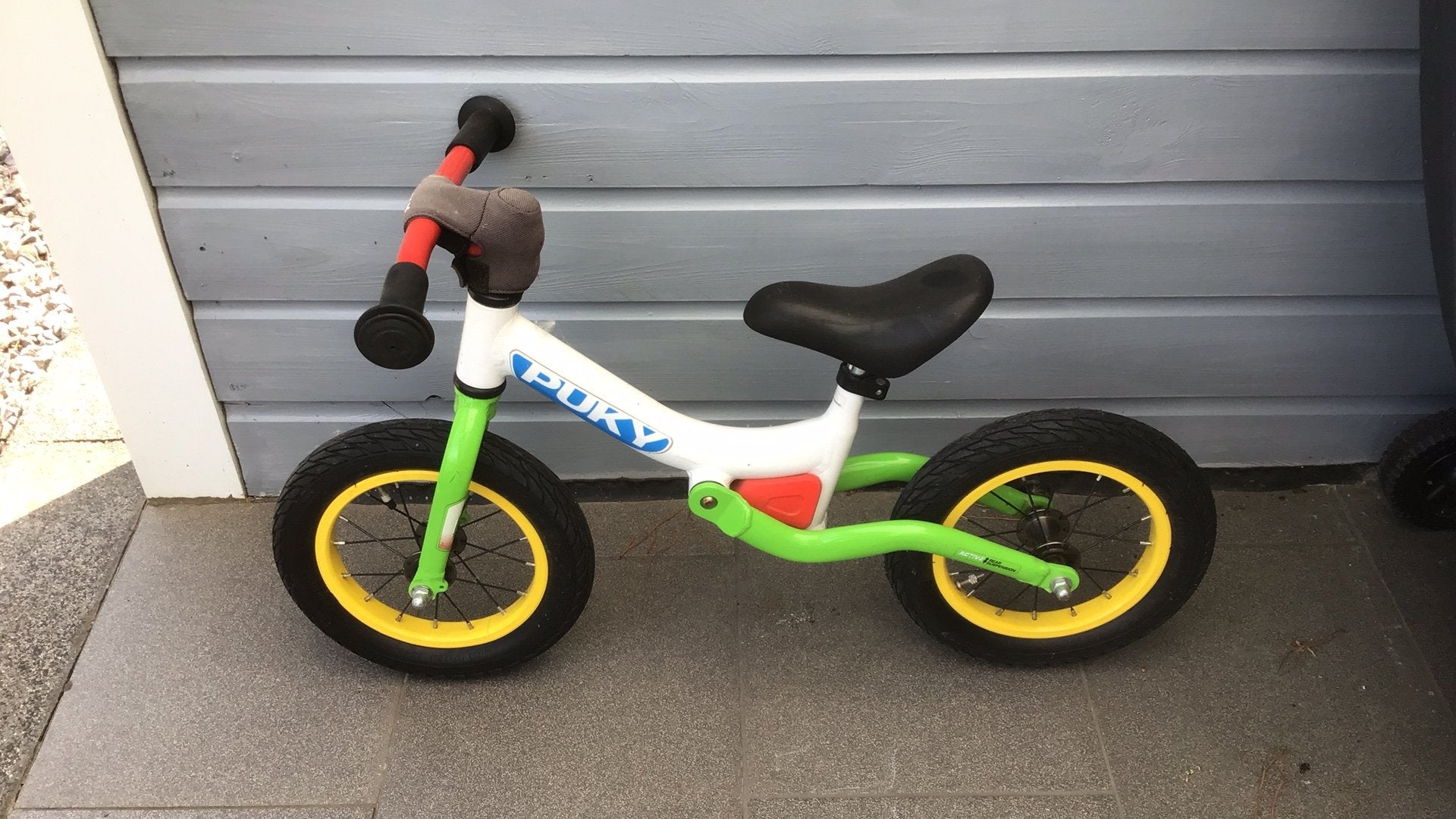 Fijne Puky loopfiets, Ophalen, Zo goed als nieuw, Loopfiets