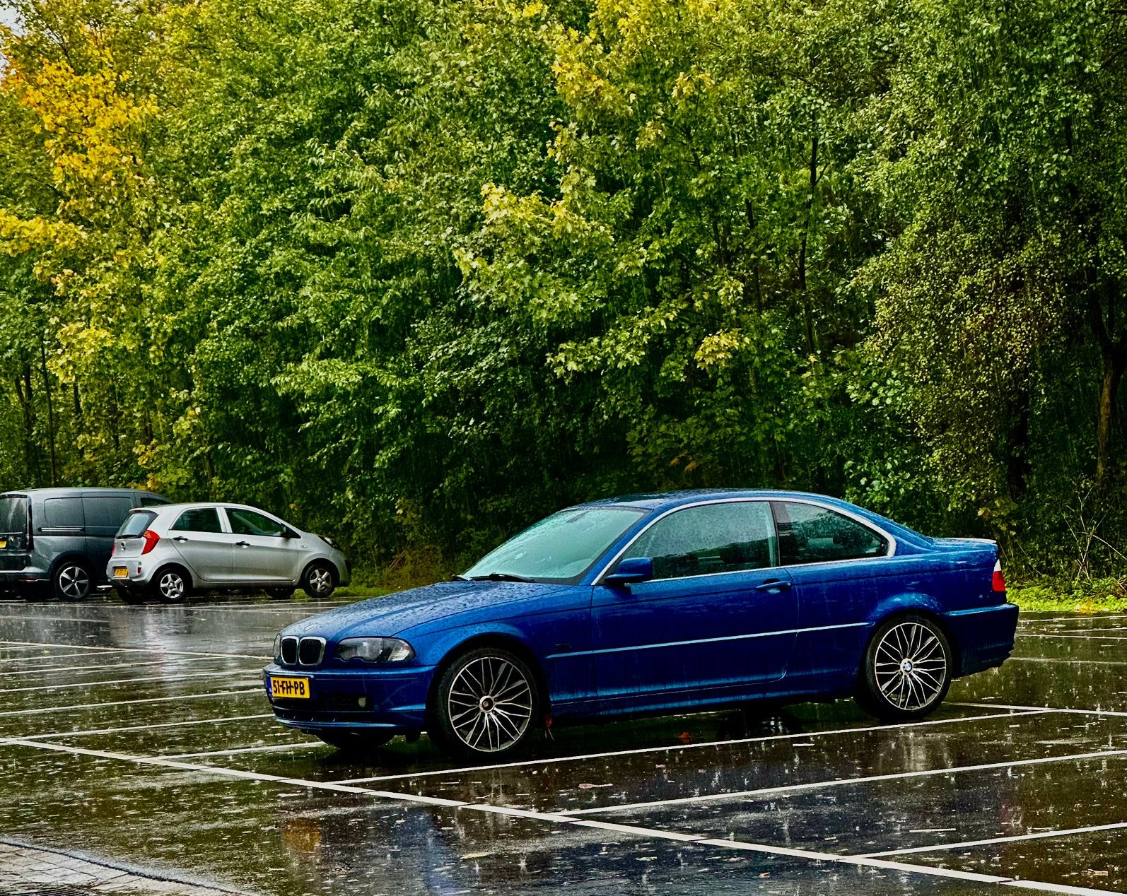 BMW 3-Serie 2.0 CI 320 Coupe 2000 Blauw, Auto's, Achterwielaandrijving, 1340 kg, Blauw, 75 €/maand