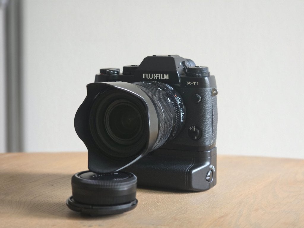 Fujifilm X-T1 + 18-55mm + Vertical Grip – complete set, Ophalen, Gebruikt, Screenprotector, 16 megapixels