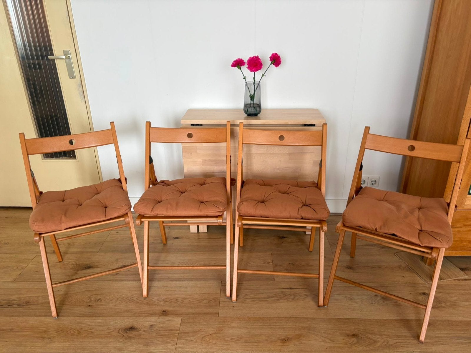 Uitschuifbare eettafel met 4 stoelen - IKEA, Ophalen, Gebruikt, 50 tot 100 cm, Vier personen