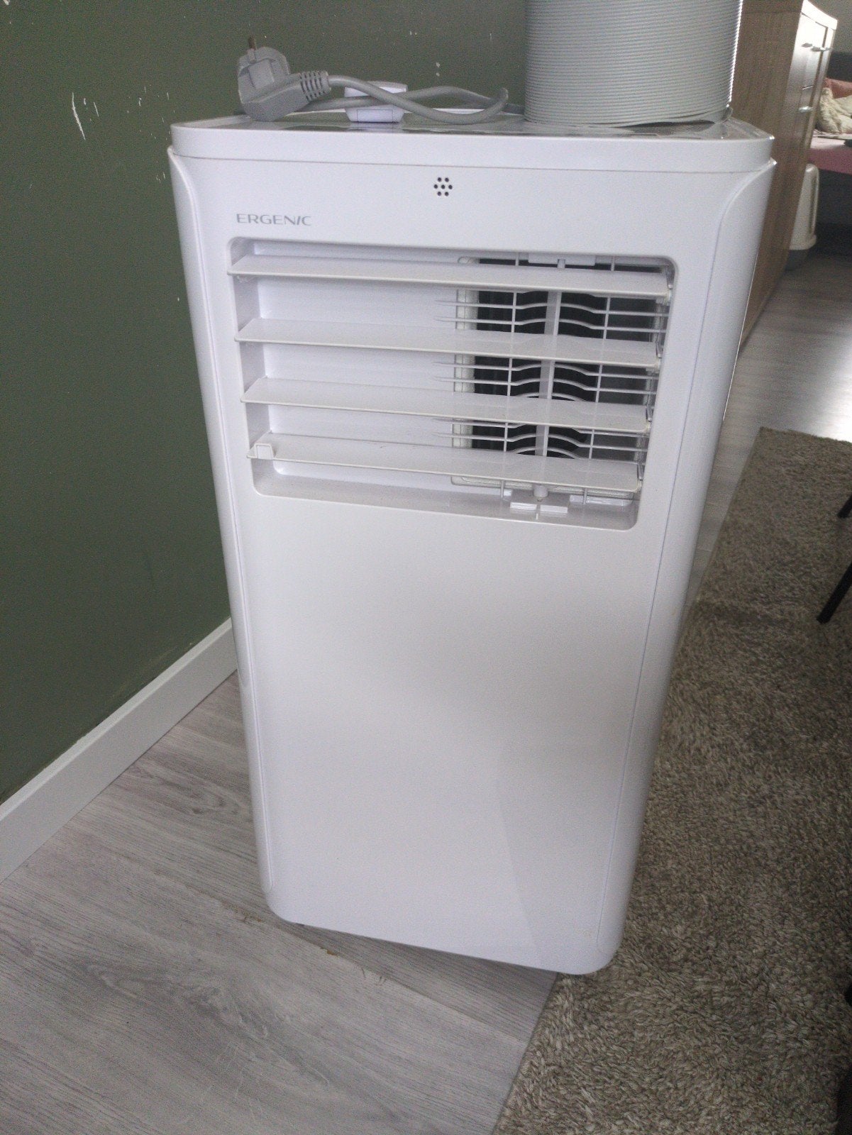 ergenic mobiele airco 9000 btu.  €100,- vaste prijs, Witgoed en Apparatuur, Ophalen, 2 snelheden, Zo goed als nieuw, Afstandsbediening