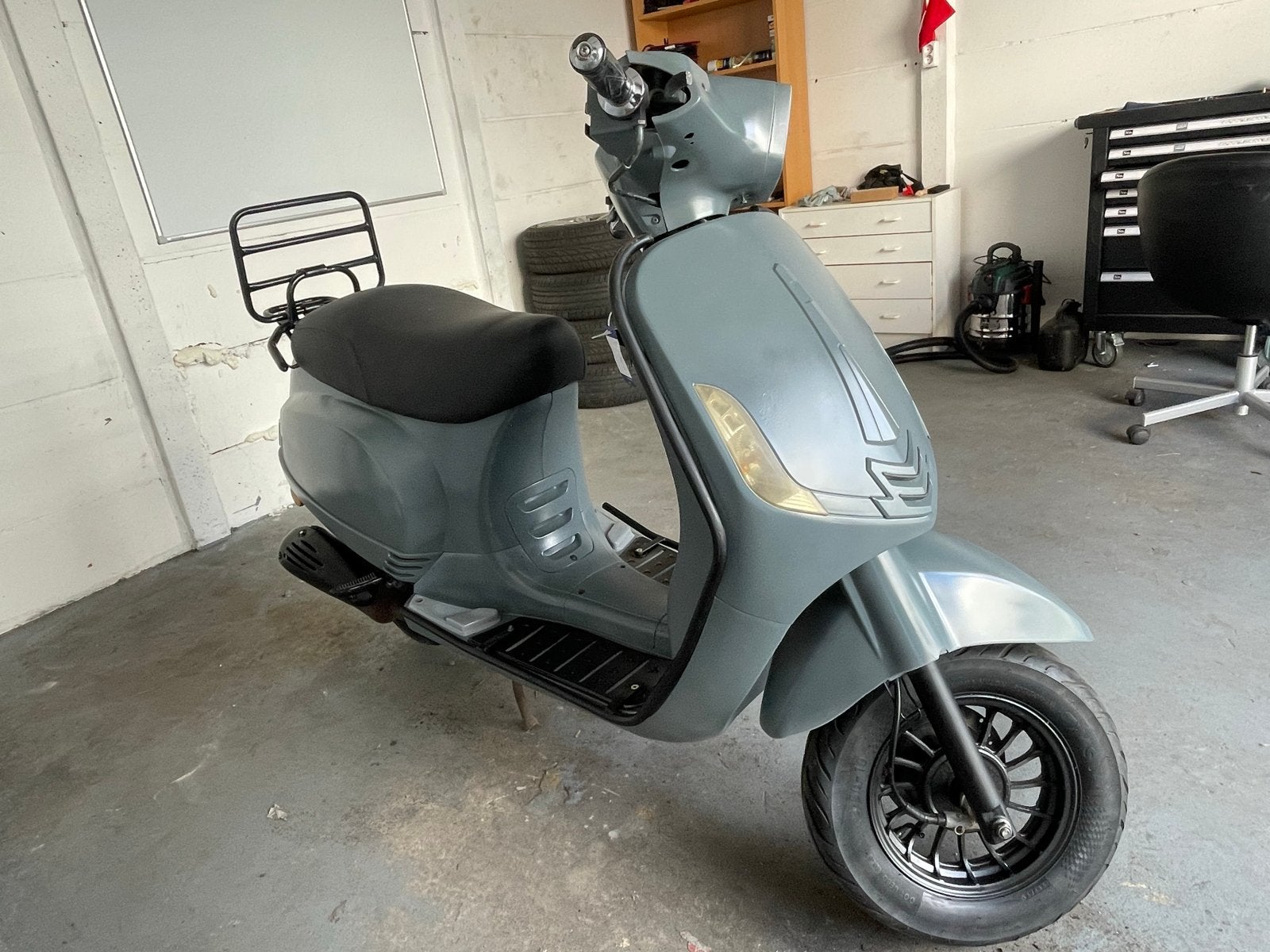 La Souris Sourini S scooter - Goed Onderhouden 2e eigenaar, Fietsen en Brommers, Snorfietsen en Snorscooters, Ophalen, Gebruikt