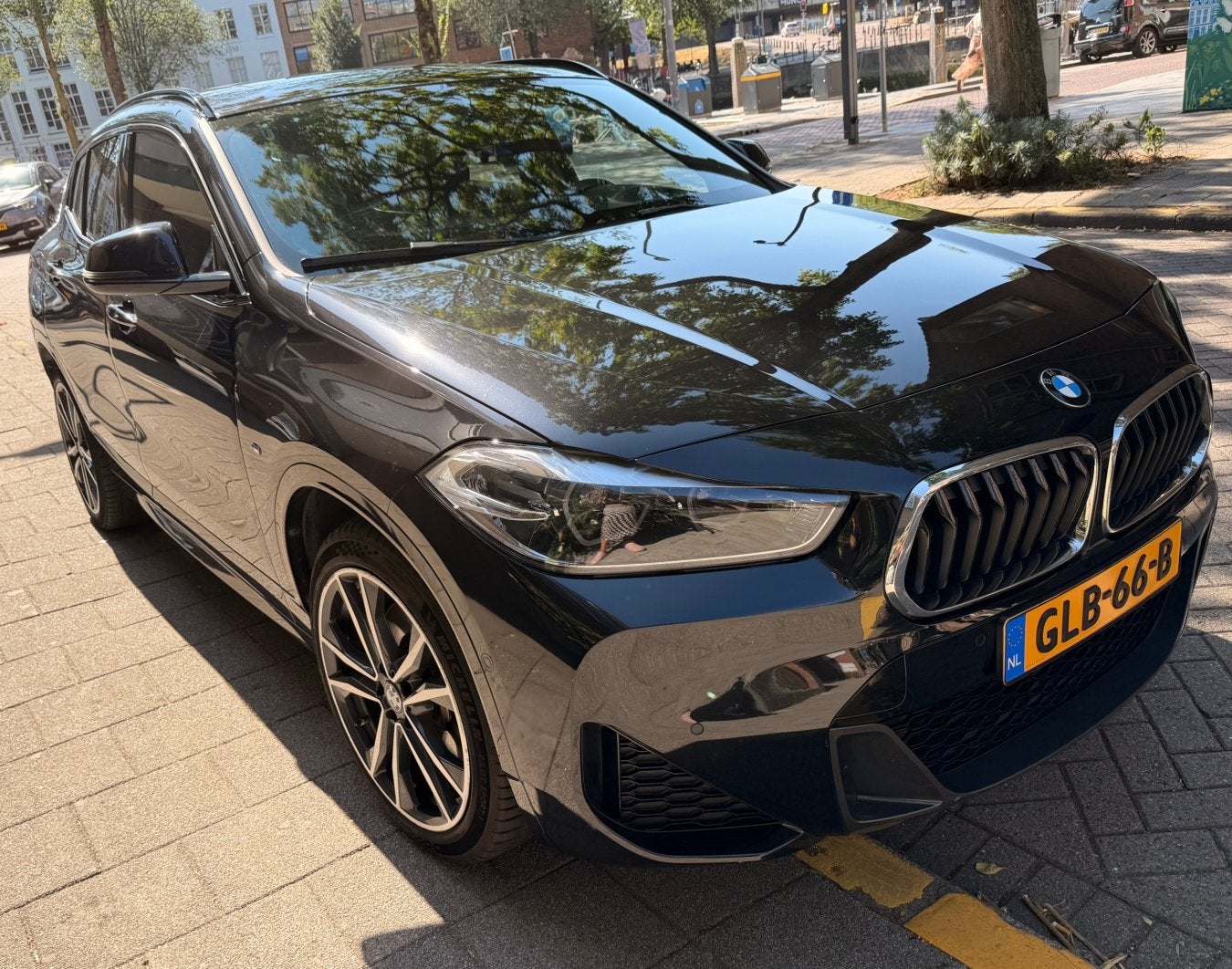 BMW X2 xDrive25e 220PK M-Sport | Pano | HUD | Leder | LED, Auto's, Automaat, Zwart, Vierwielaandrijving, 1705 kg