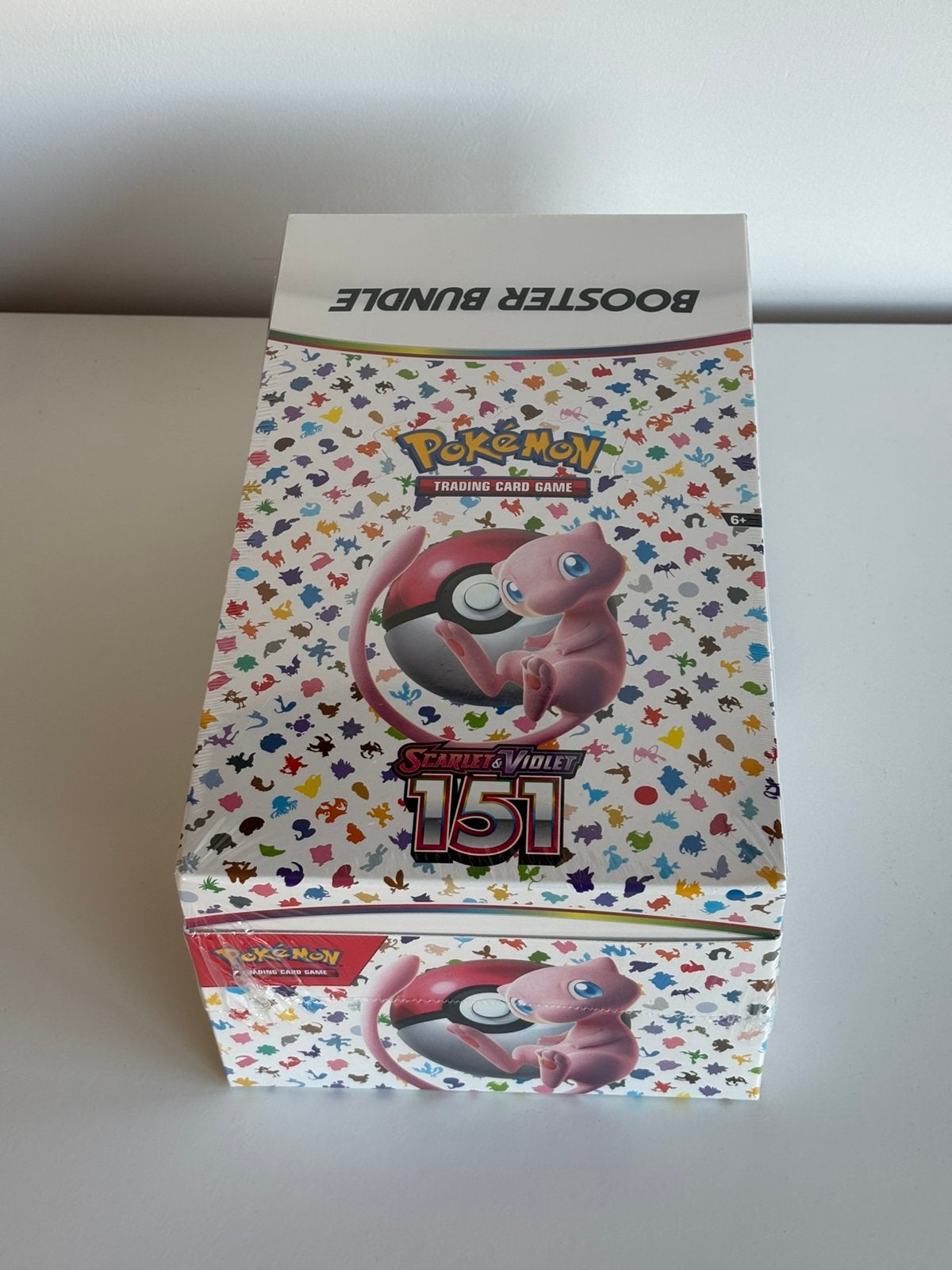 Pokemon TCG 151 booster bundle display english, Ophalen, Zo goed als nieuw
