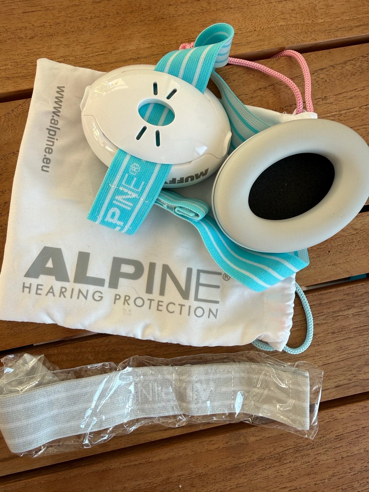 Alpine gehoorbescherming voor baby's - Nieuwstaat, Ophalen of Verzenden, Zo goed als nieuw