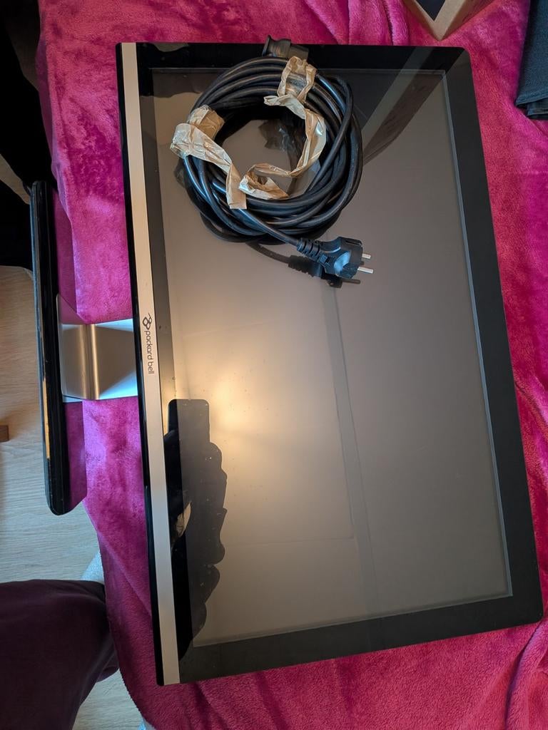 Packard Bell Maestro 242DX LCD Monitor, Gebruikt, Packard Bell, Full HD, Ophalen of Verzenden