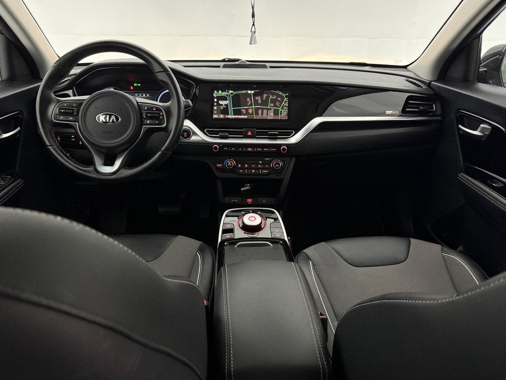 Kia e-Niro DynamicLine 64 kWh | Snelladen | SOH 95% | Virtua, Auto's, Kia, Gebruikt, 1712 kg, Zwart, Origineel Nederlands