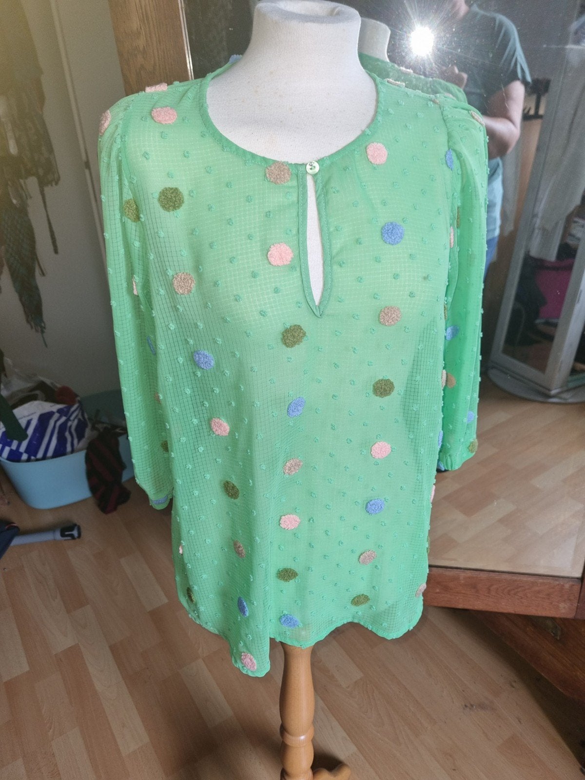 Coster Copenhagen Groene Blouse met Pompons Maat M, Maat 38/40 (M), Zo goed als nieuw, Lange mouw, Groen