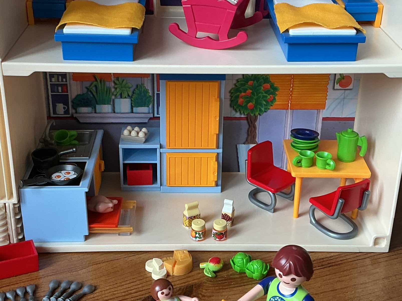 Foto 6 van PLAYMOBIL UITGEBREID MEENEEM POPPENHUIS 🛝🪁 SUPERSET !!