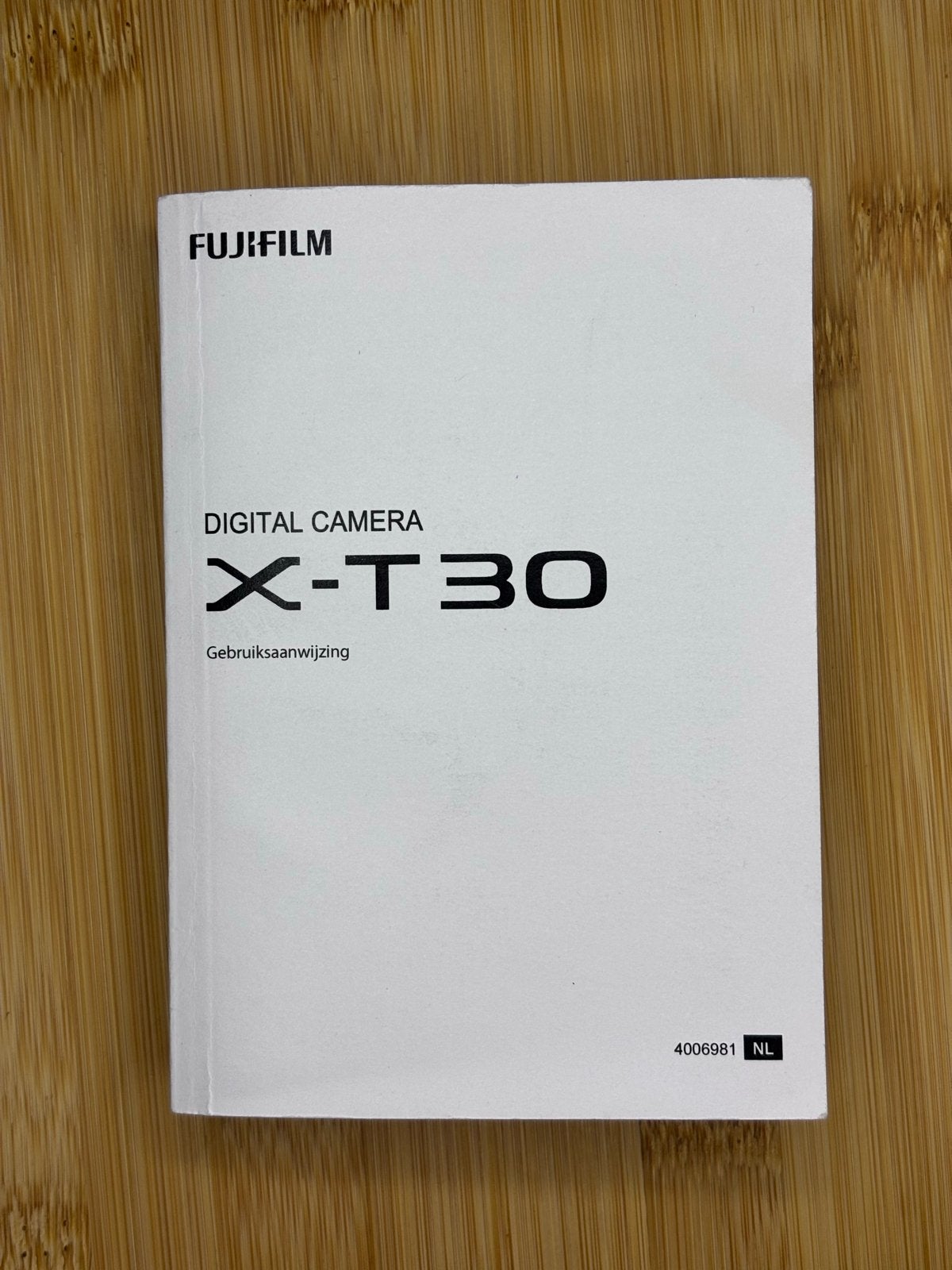 Handleiding Fujifilm X-T30 nederlandstalig, Audio, Tv en Foto, Fotocamera's Digitaal, Ophalen of Verzenden, Zo goed als nieuw