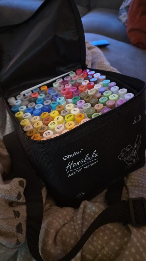 Ohuhu Honolulu Alcohol Markers - Zo goed als nieuw, Ophalen of Verzenden