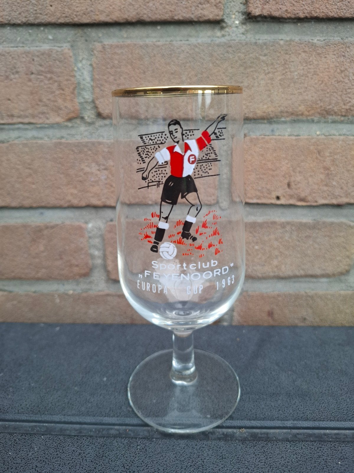 vintage feyenoord bierglas 1963, Ophalen of Verzenden, Zo goed als nieuw, Glas of Glazen, Heineken