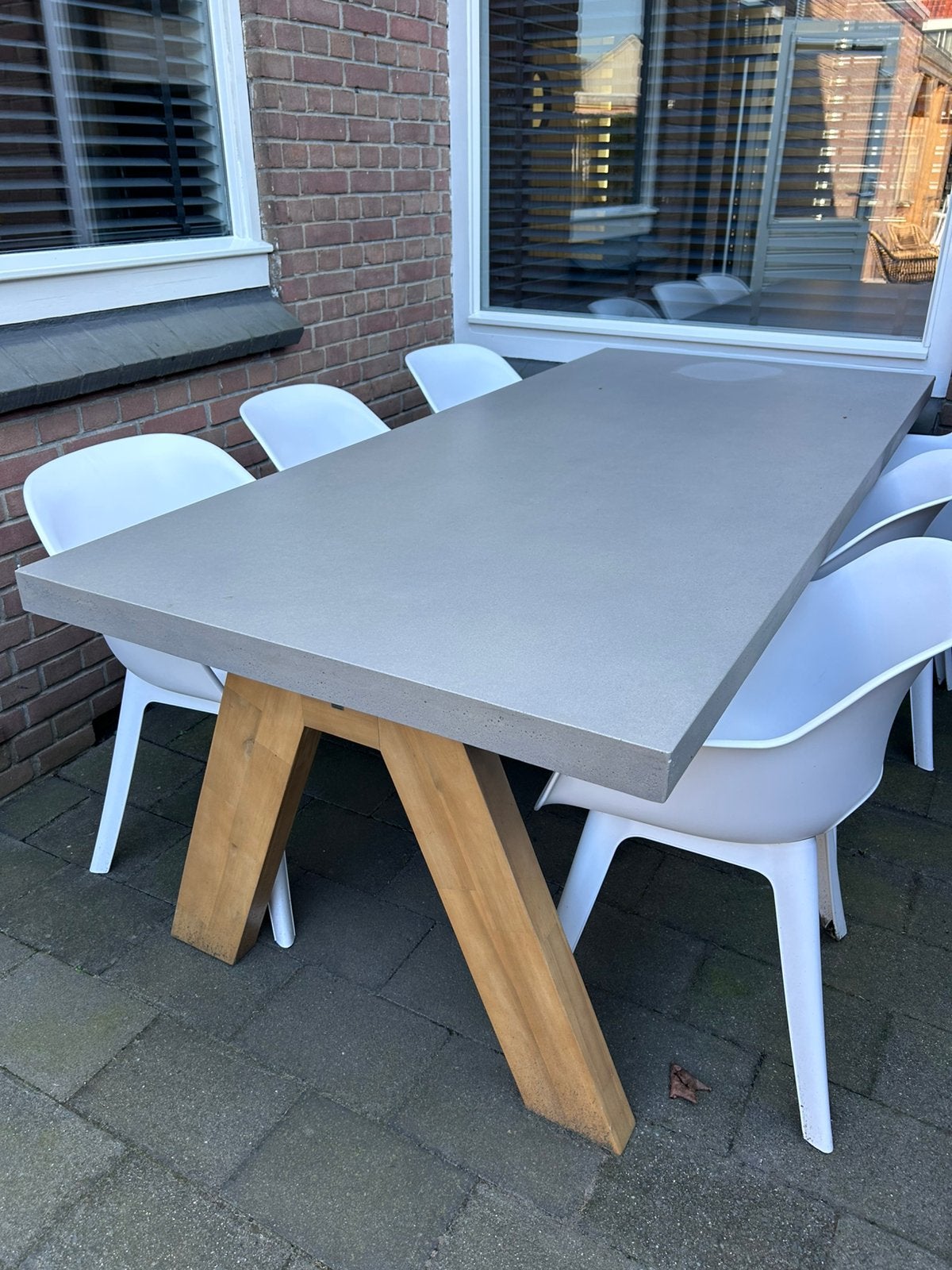 Zeer nette tuintafel, Ophalen, Eettafel, Hardhout, 6 zitplaatsen