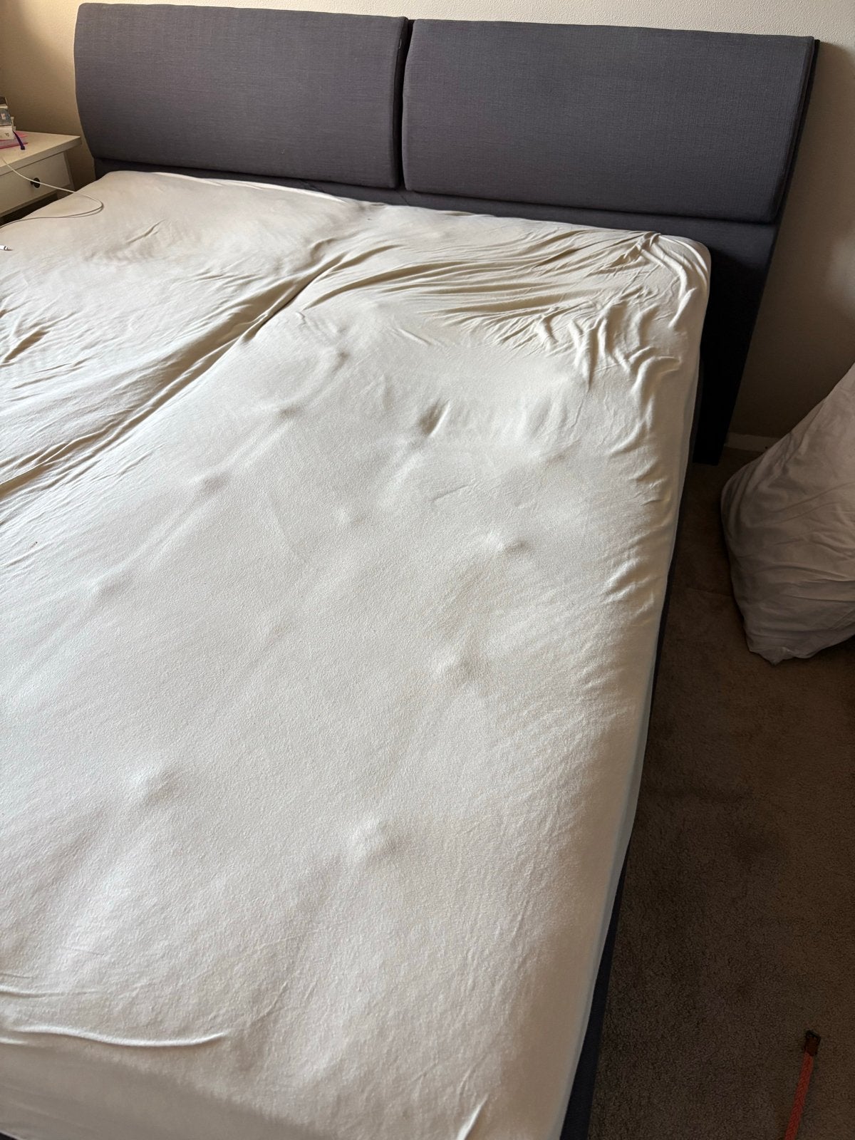 GRATIS Tweepersoons boxspring met stoffen hoofdbord - Grijs, Huis en Inrichting, Slaapkamer | Bedden, Gebruikt, Tweepersoons, Ophalen of Verzenden