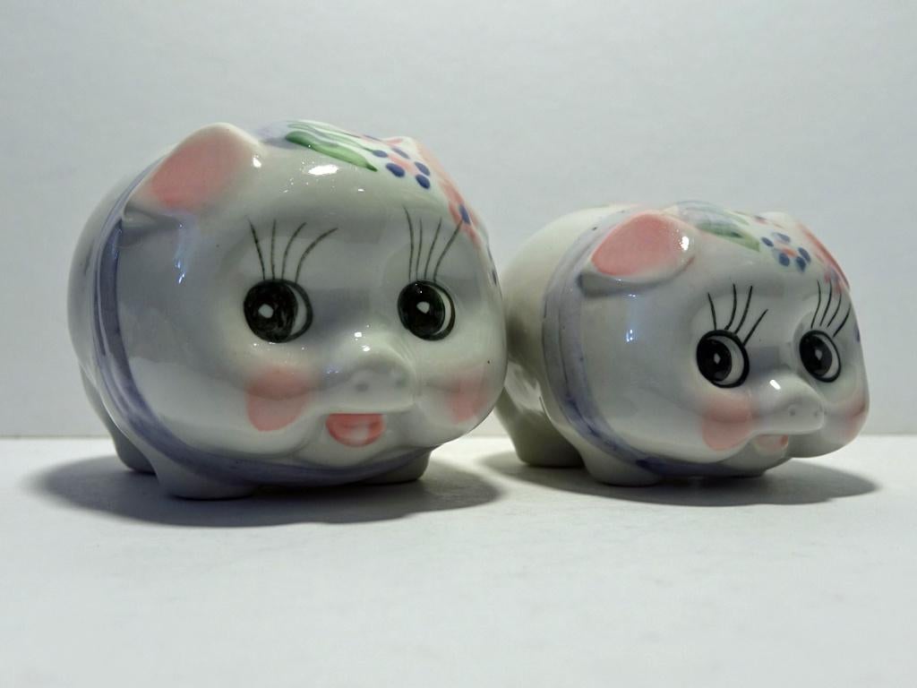 2 Chinese spaarvarkens, Ophalen of Verzenden, Gebruikt, Steen, Aardewerk of Keramiek, Dier