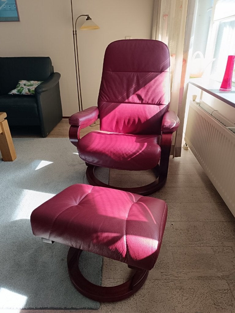Draaifauteuil met hocker, Ophalen, Gebruikt, Minder dan 75 cm, Hout