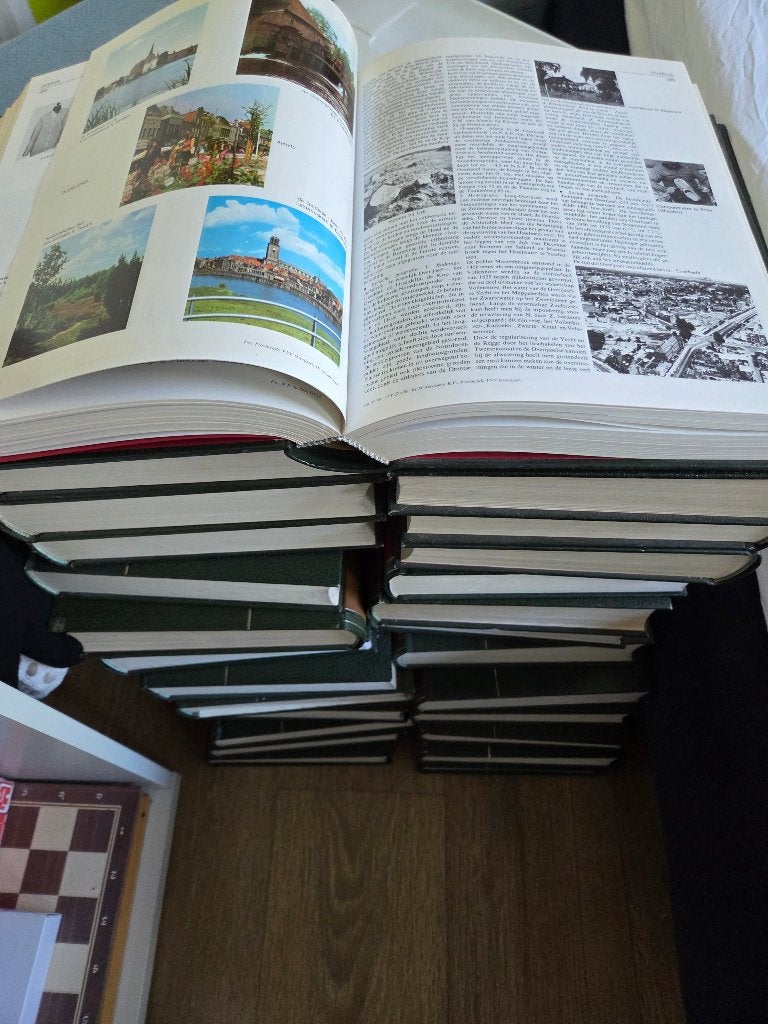 de Grote Nederlandse Larousse Encyclopedie, L. Nagels en L. Vandeschoor, Complete serie, Overige onderwerpen, Ophalen