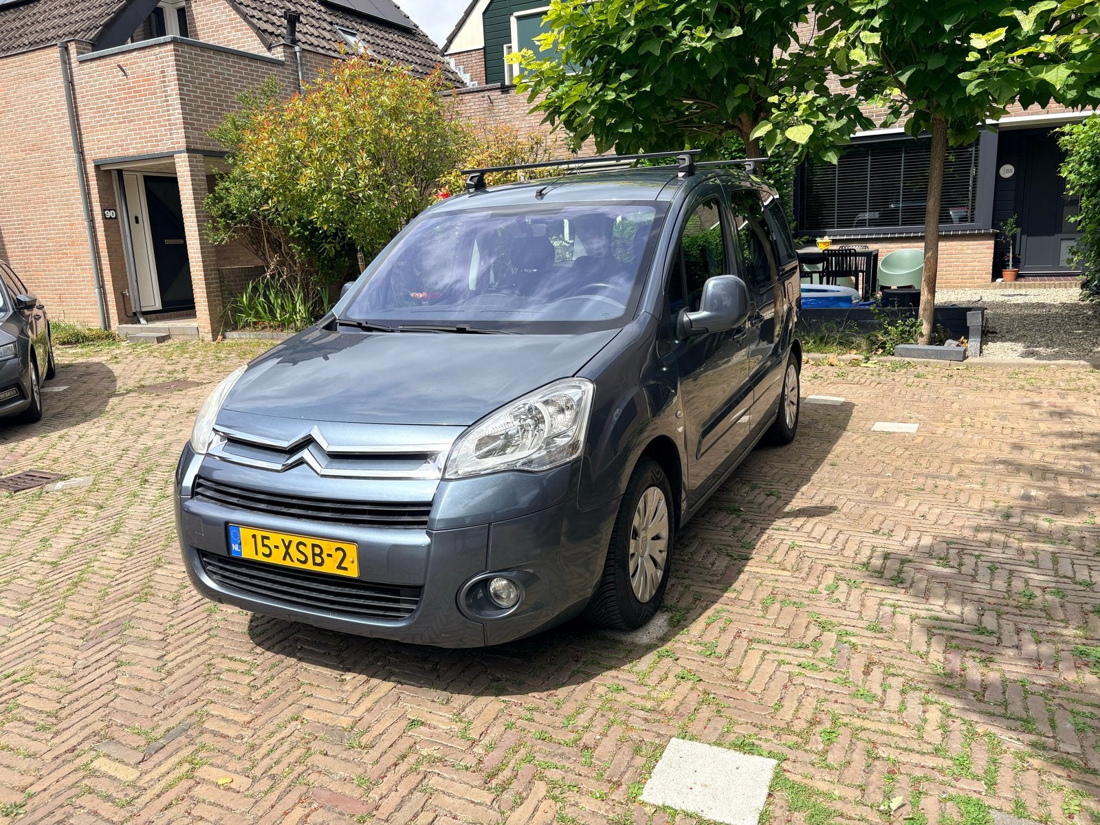 Citroën Berlingo 1.6 16V 66KW 2010 Grijs, Auto's, Citroën, Voorwielaandrijving, 4 cilinders, Handgeschakeld, Particulier
