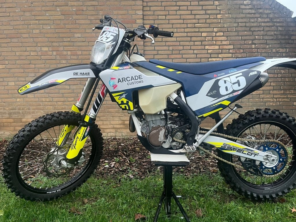 Husqvarna 450fe model 2018, 450 cc, Sportuitlaat, Motorrijbewijs A, Gebruikt