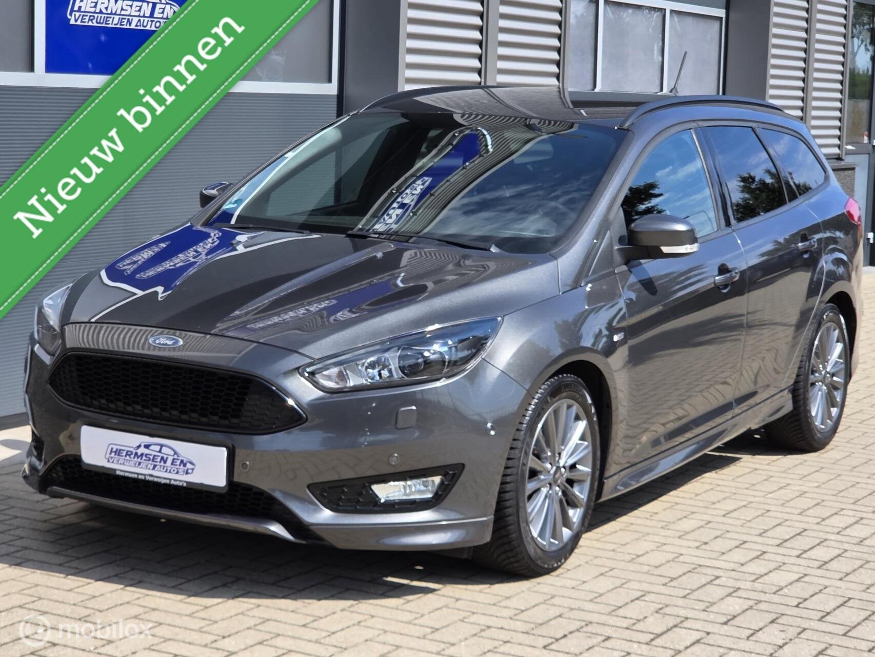 Ford Focus 1.0 EcoBoost 140pk ST-Line volle uitvoering!, Stof, Gebruikt, Zwart, Automatische klimaatregeling