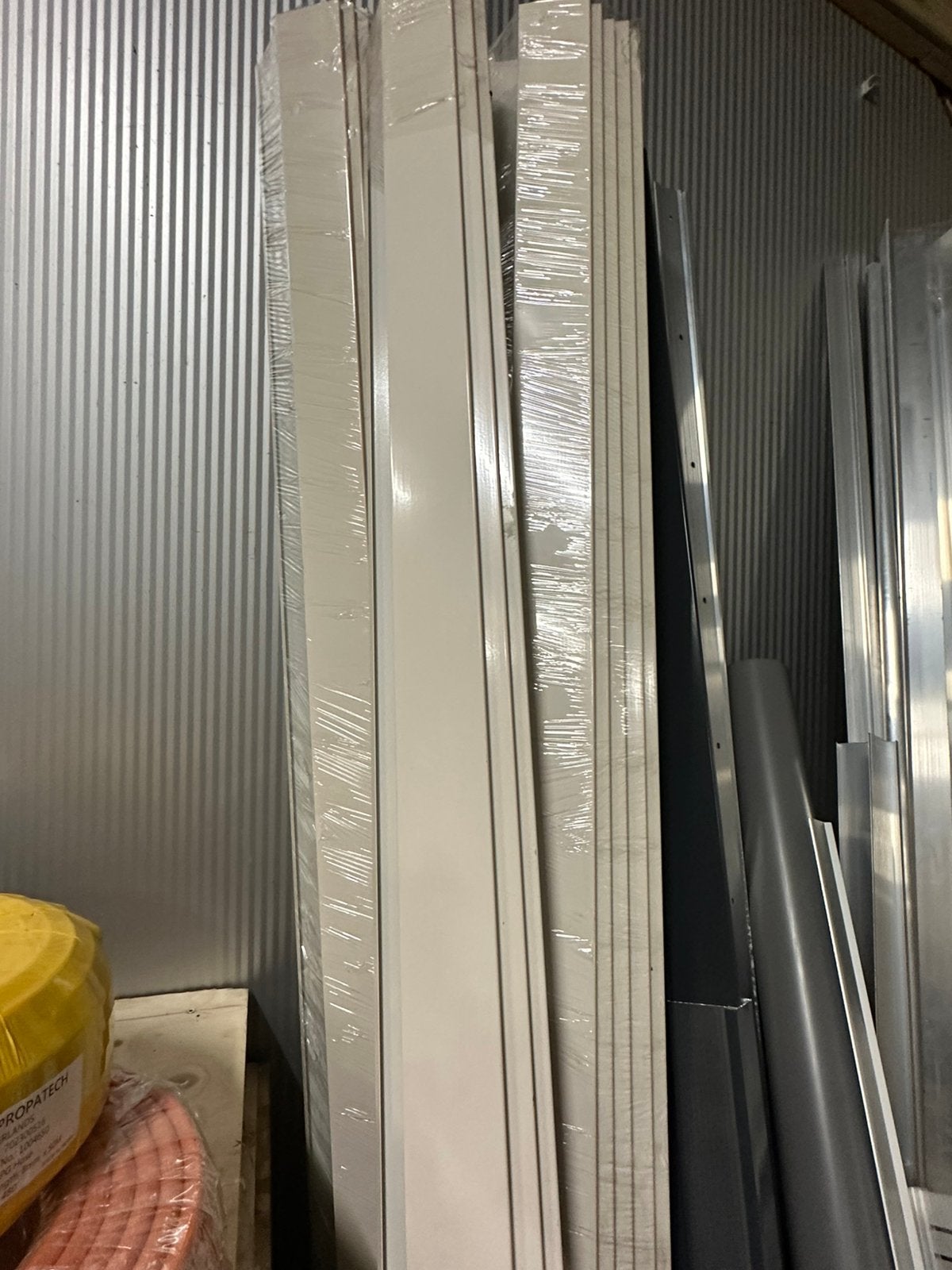 Daktrim 80/64 ral 9001 36 lengte,s 8 hoeken, Ophalen, Overige kleuren, Overige typen, Nieuw