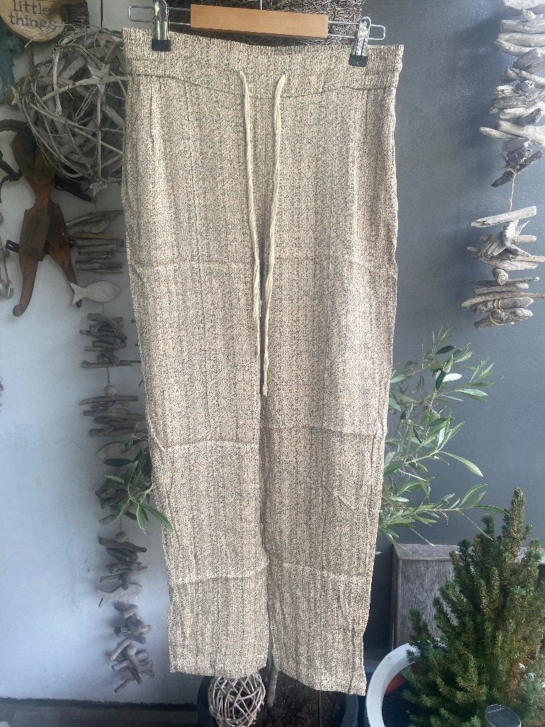 Mooie zomerbroeken goede staat, Maat 38/40 (M), Wit, Nieuw, Ophalen of Verzenden