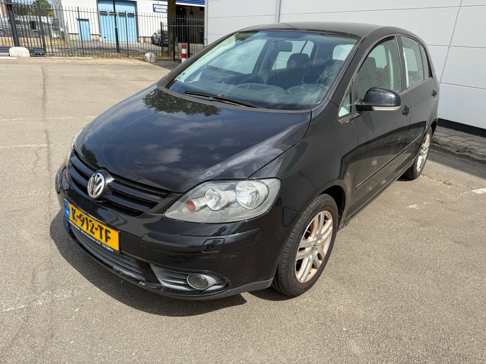 VOLKSWAGEN GOLF PLUS 1.4 - Airco, 680 kg, 4 cilinders, Zwart, 14 km/l