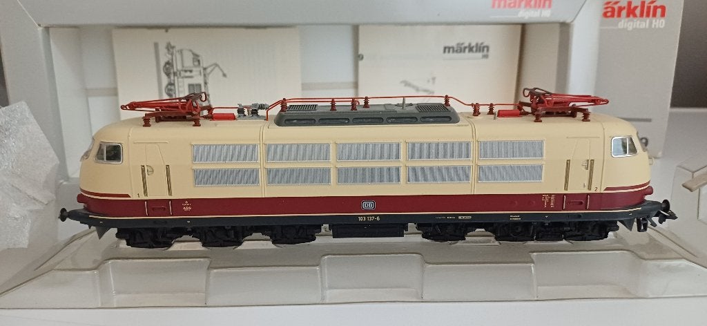 Märklin 39579 Locomotief TEE BR 103 Elektrische pantografen., Wisselstroom, Locomotief, Ophalen of Verzenden, Zo goed als nieuw