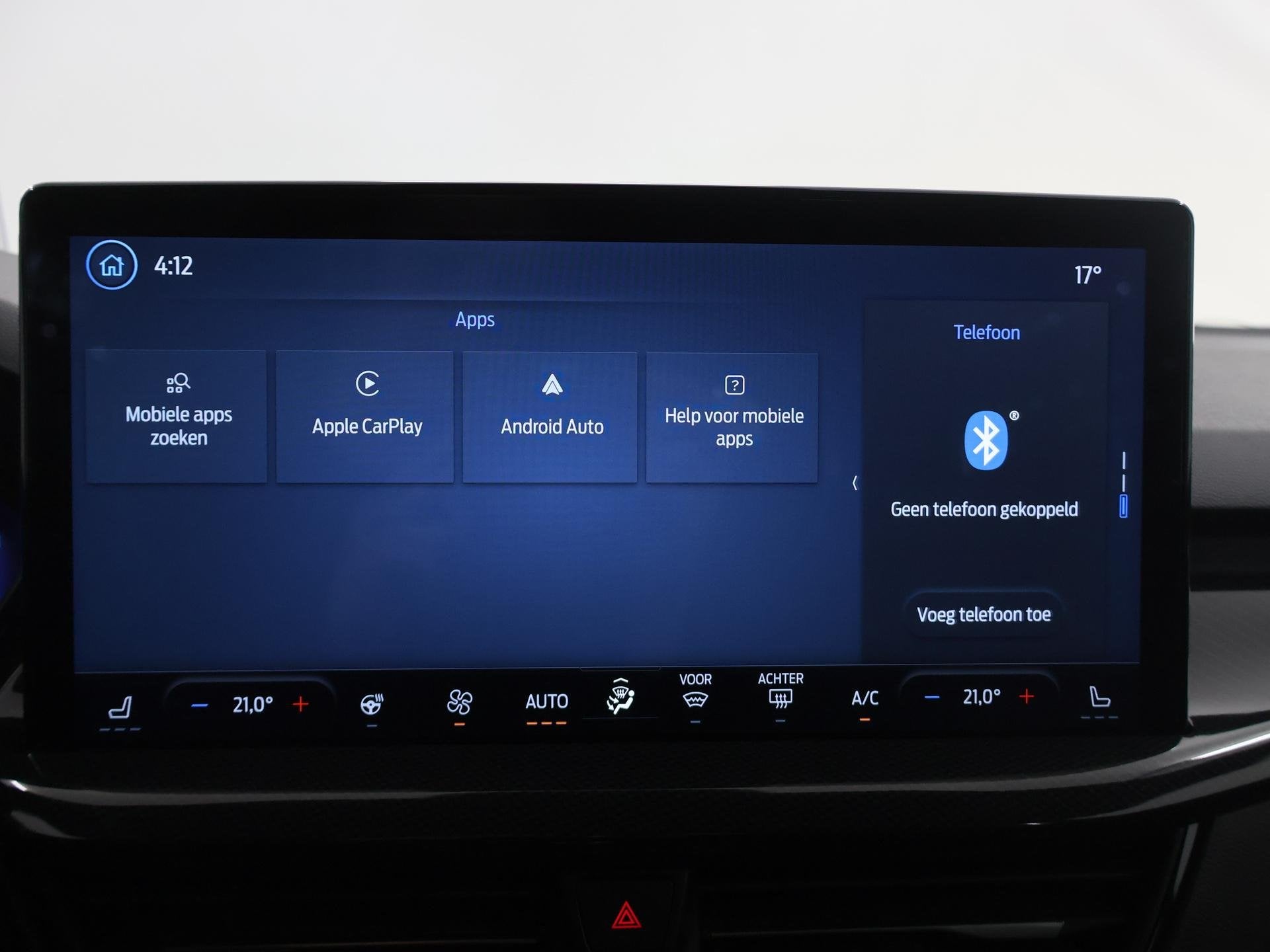 Foto 18 van Ford Focus Wagon 1.0 EcoBoost Hybrid ST Line | Trekhaak | Wi